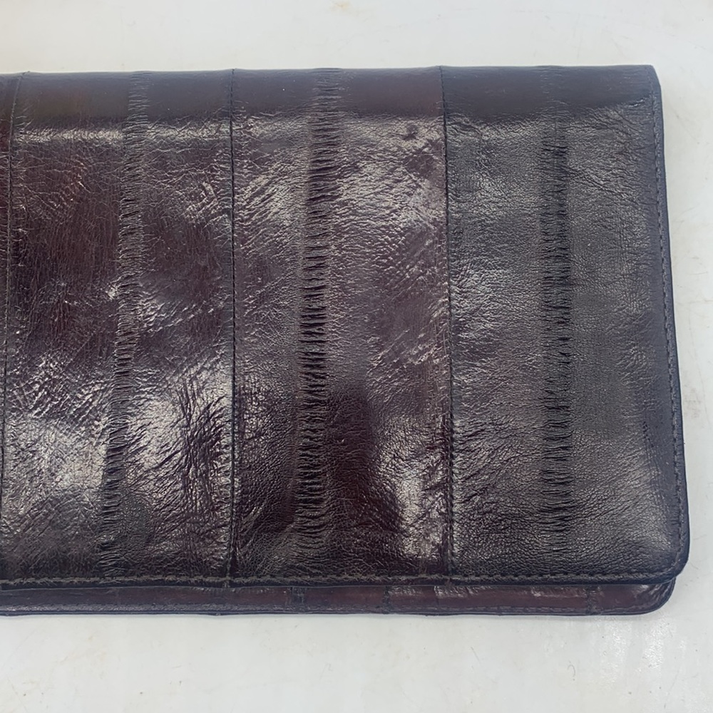 Eel skin Skin Dark Brown Travel Wallet - Picture 8 of 8